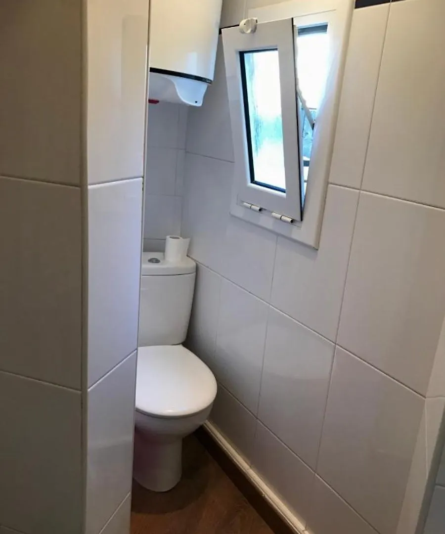Mini Piso Con Escaleras Apartment Barcelona